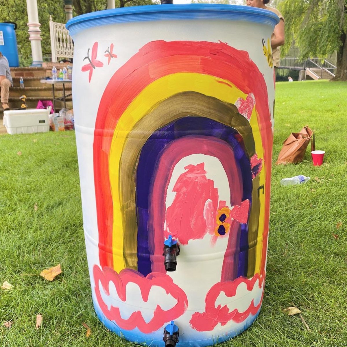CentreCountyCD's tweet photo. Let it rain! ☔️ We had a rain barrel workshop, and 12 attendees become the new owners of rain barrels. https://t.co/OF4bXTCZ92