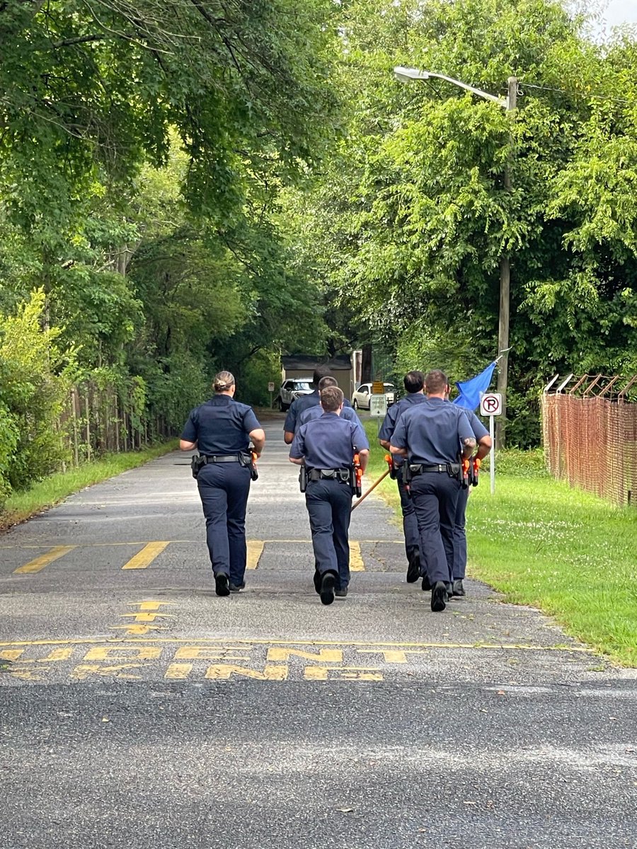 CPD_Careers's tweet photo. 🎉🏃‍♂️ The 74th Session is in week 21 and going strong! 🏋️‍♀️ This week, they're diving into exciting physical training that emphasizes teamwork and unity! 💪 Students share a part of the workout! 🤼‍♂️ #Teamwork #PhysicalTraining #Week21 @AboutChesapeake 

Answer The Call. Apply online! https://t.co/uP5pB82dMF