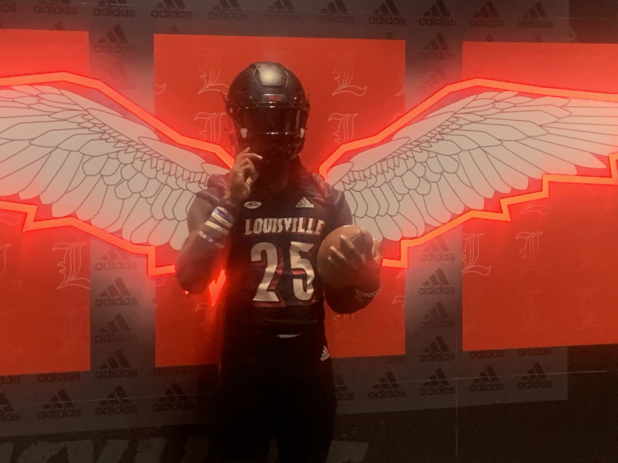 Red Louisville Love