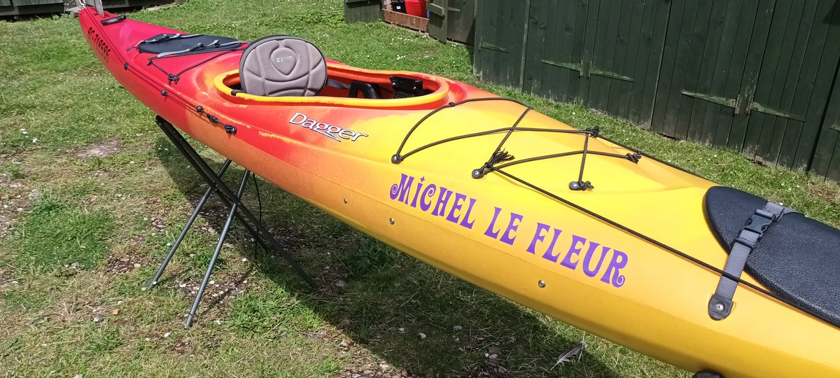 TheGraphicsBoat's tweet image. #boatnames #kayakcustomization #kayak custom names made for a Kayak