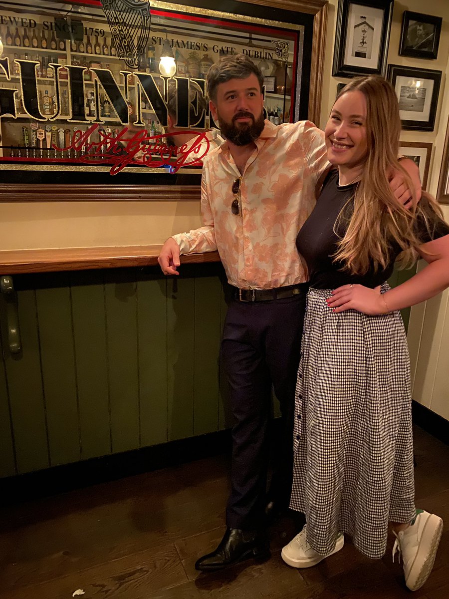 Summer style at The Blasket with @irishmissionun diplomats @mc_swiney  and Niamh Kelly. 🍻