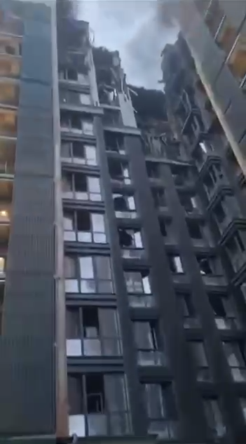 Today I went outside for a short evening walk. When right after I was out of the building I heard a very loud explosion somewhere nearby. Then another one.

I and a bunch of kids who were playing outside ran to a nearby underground shelter.

It was another Russian missile strike