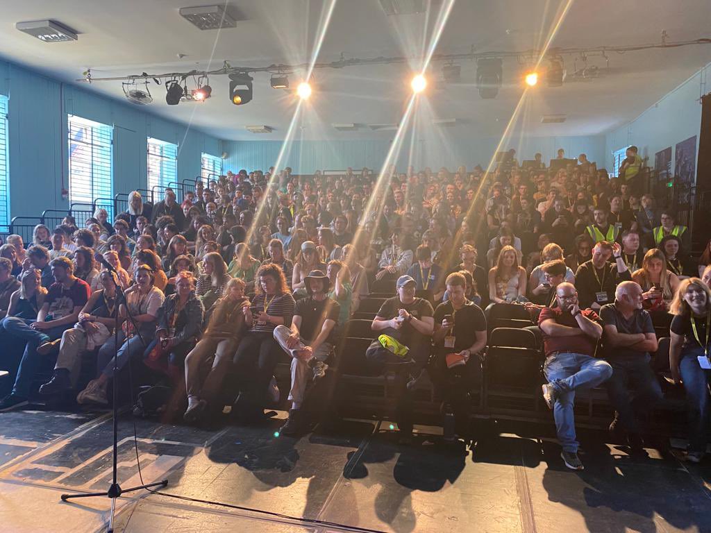 Oh look: it’s our official Fringe 2023 team 😍😍😍