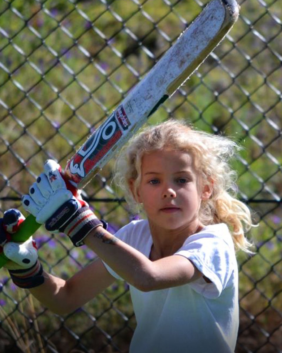 AusWomenCricket's tweet photo. This kid has her first international hundred! 

Go Pheebs! ⭐️❤️ #IREvAUS https://t.co/kelPNZmORp