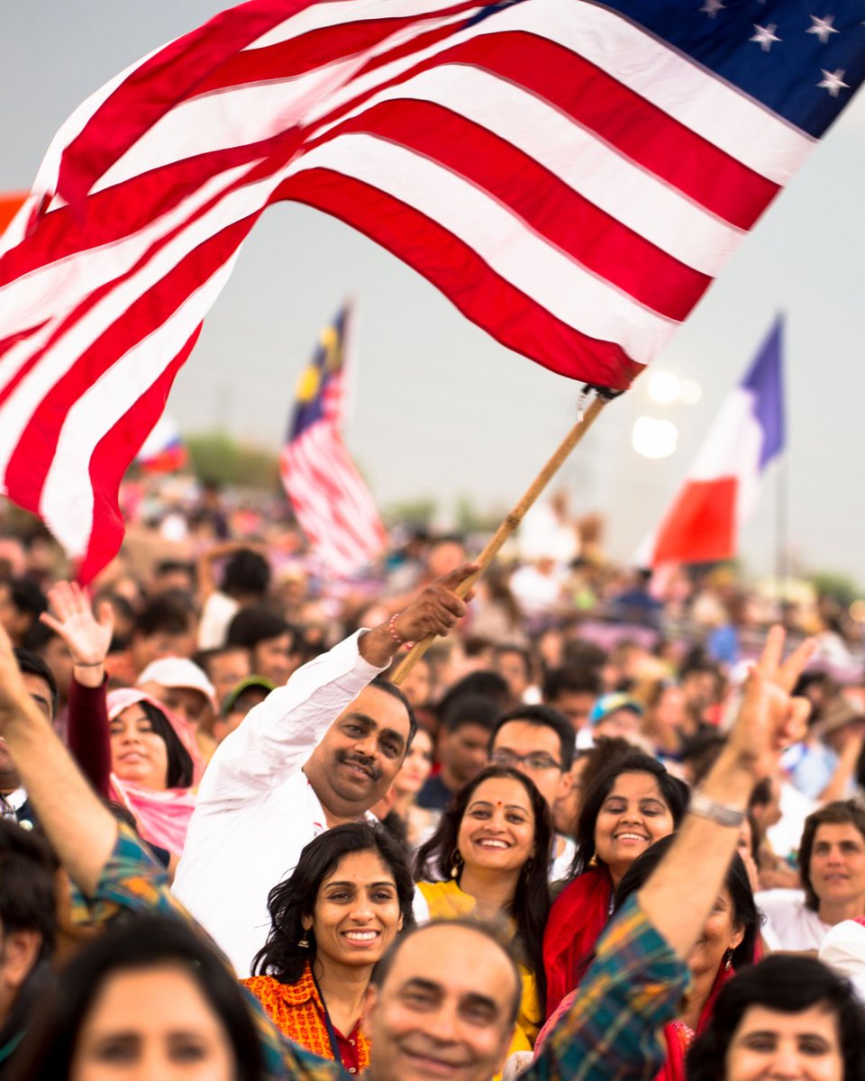 artoflivingusa's tweet photo. Guess what? The World Culture Festival is exactly 2 months away 🥳🥳🥳

Join the celebration, &amp; get your free 3-day pass: 
🕺https://t.co/Vjk1lvzPXq

#cantwait #celebrate #worldculturefestival #washingtondc #nationalmall https://t.co/8aaPMIWqga