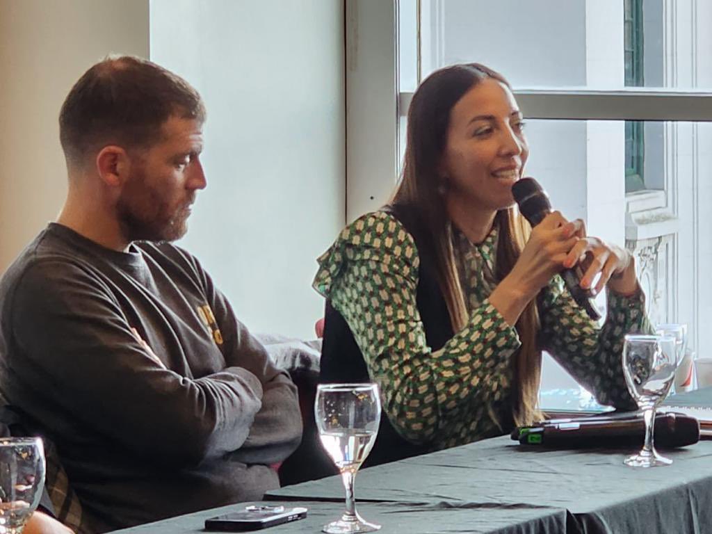sabriparedessec's tweet photo. En el día de hoy, en la Rural, participe del panel “Diálogo Social como Plataforma para Desarrollar Talento”, en el cual se expuso sobre el rol del empresariado y del sindicalismo en las políticas de formación y empleo. Muchísimas gracias por la invitación. 
#CGT #J6 #SEC https://t.co/odTqFwuGpG