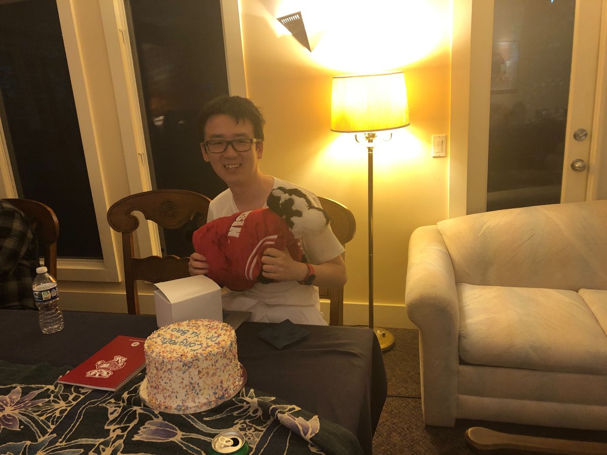 A huge congratulations to Dr. Yu Bao who passed his thesis defense yesterday! 🎉He gave an excellent talk, and we're happy we get a few more weeks with him before he starts his postdoc at the MRC laboratory of Molecular Biology, UK.