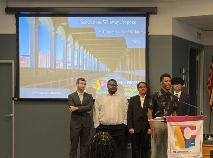 anniecpease's tweet photo. Final presentation day for @ACEMentor CLE students on activating the Veterans Memorial Bridge historic streetcar level. 

Kudos to @CuyahogaCounty DPW and @ksuCUDC for facilitating fun and engaging learning for the next generation of infrastructure pros! #RediscoverVMB https://t.co/5untxKvZ7a