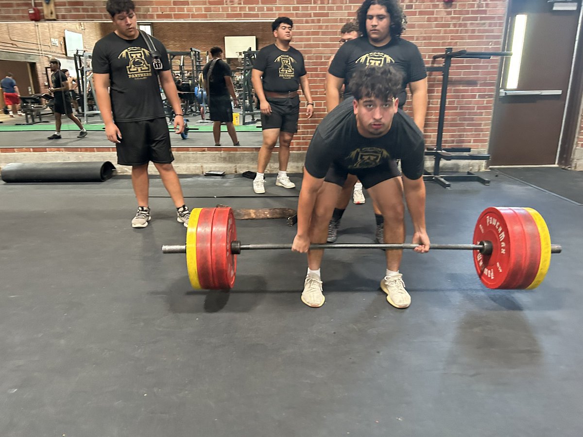 CoachPichardo's tweet photo. End of PHASE III💪🏽Yesterday marked the end of our always demanding summer grind. 
PHASE IV starts Monday-time to prove it was all worth our time and effort. Thank you for leading the way, Seniors👊🏽
#ETW
#Central915
#DeeCeeVision
#KeepPoundin’ https://t.co/pux6aqek68