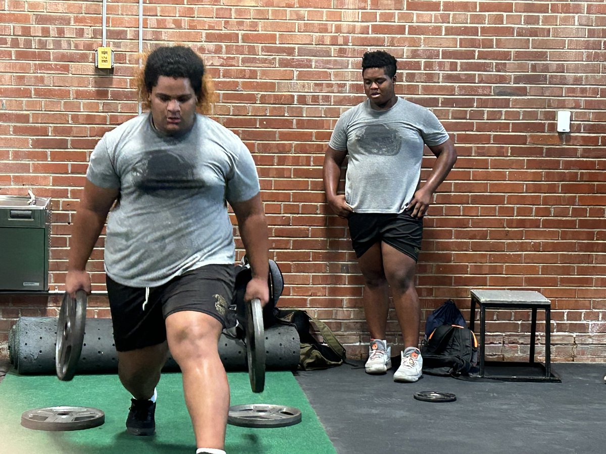 CoachPichardo's tweet photo. End of PHASE III💪🏽Yesterday marked the end of our always demanding summer grind. 
PHASE IV starts Monday-time to prove it was all worth our time and effort. Thank you for leading the way, Seniors👊🏽
#ETW
#Central915
#DeeCeeVision
#KeepPoundin’ https://t.co/pux6aqek68