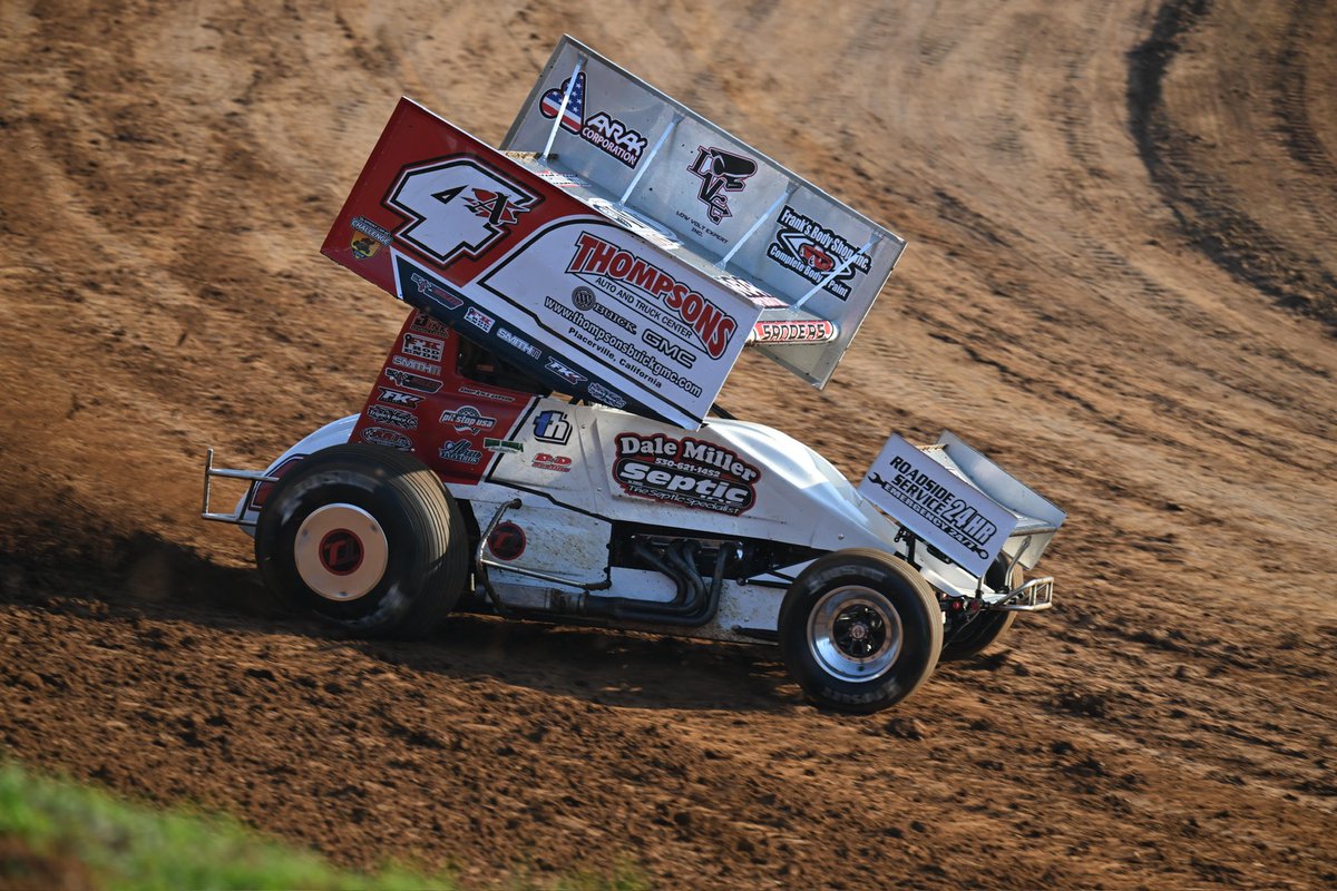 FastTimeMedia's tweet photo. Tomorrow Night, Kaleb Montgomery Racing hops aboard the Dale Miller Motorsports owned #4SA to take on the Mark Forni Classic!
Last year they teamed up twice in Placerville where Kaleb came home with finishes of 6th & 1st.
📸: P1 Racing Images
Check out the action on CaliDirtTv https://t.co/N2o8UKXXLL
