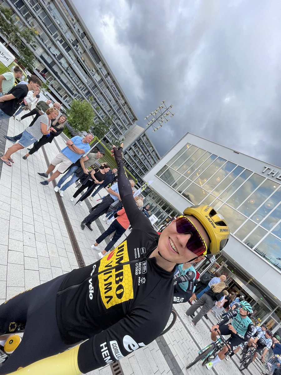 Marc2B's tweet photo. #ffrh Iedereen weet waar @nicolebus woont. @WoutPoels @Dannyvanpoppel @WilcoKelderman https://t.co/81yZZVF8K7