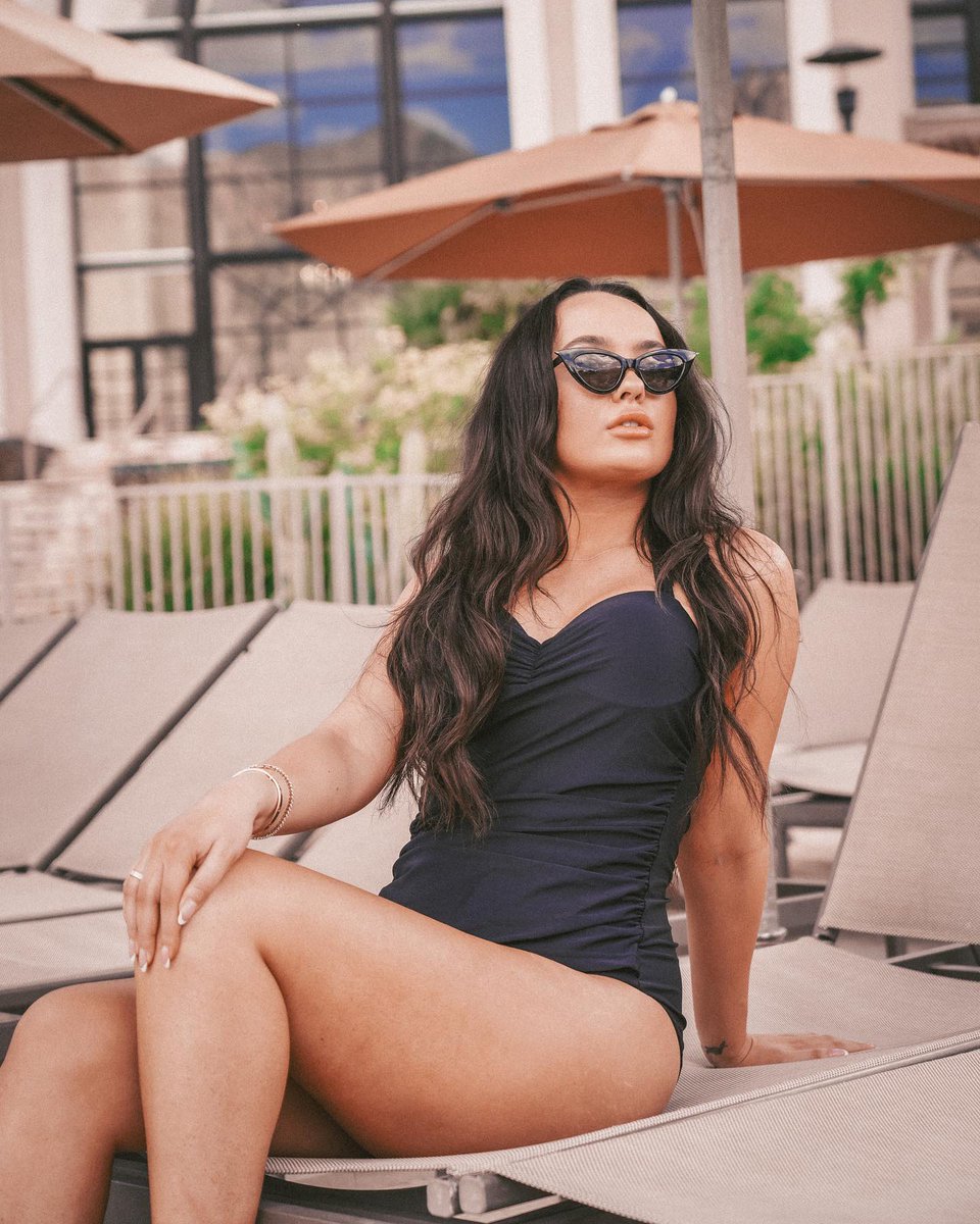 No shortage of sunny days here. 🌞 Splash into one of the five refreshing pools at #WestinLaPaloma this summer!
.
📷: @thelegendofchriss #MarriottBonvoy #MarriottBonvoyMoments #tucson #arizona #azlife #traveling #visitarizona #visittucson #exploretucson #AzulRestaurant #travel