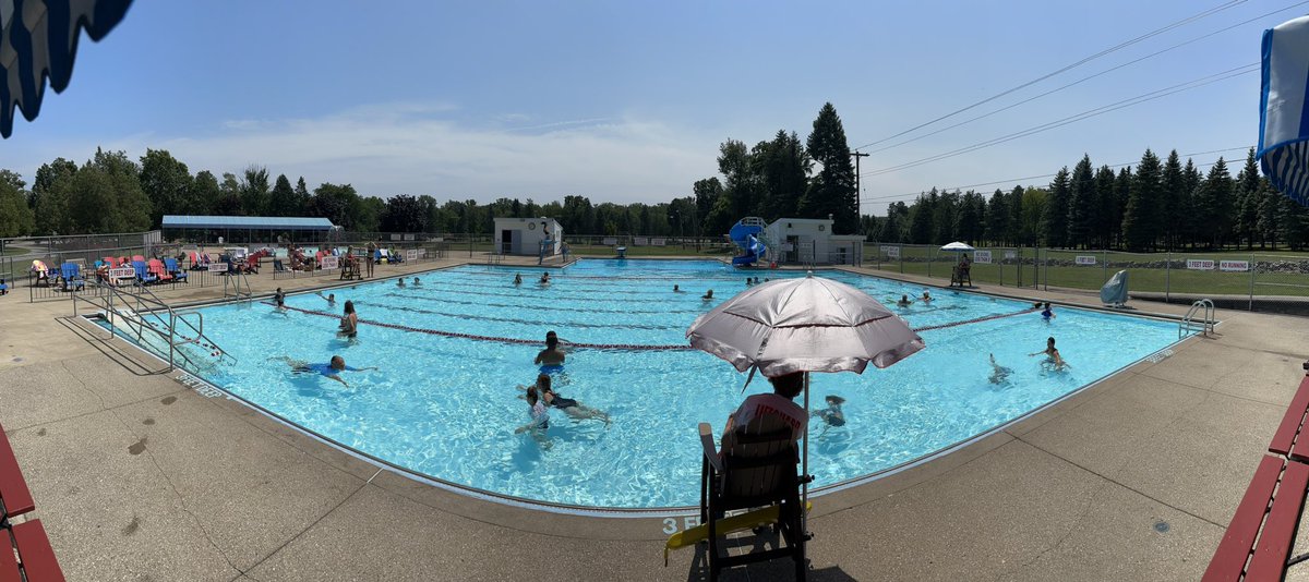 ClarTownPool's tweet photo. A busy afternoon at the CTP!   A nice day for a cool swim!  @TownofClarence @WKBW @TheBuffaloNews @news4buffalo @WGRZ https://t.co/lOIFyVzcov