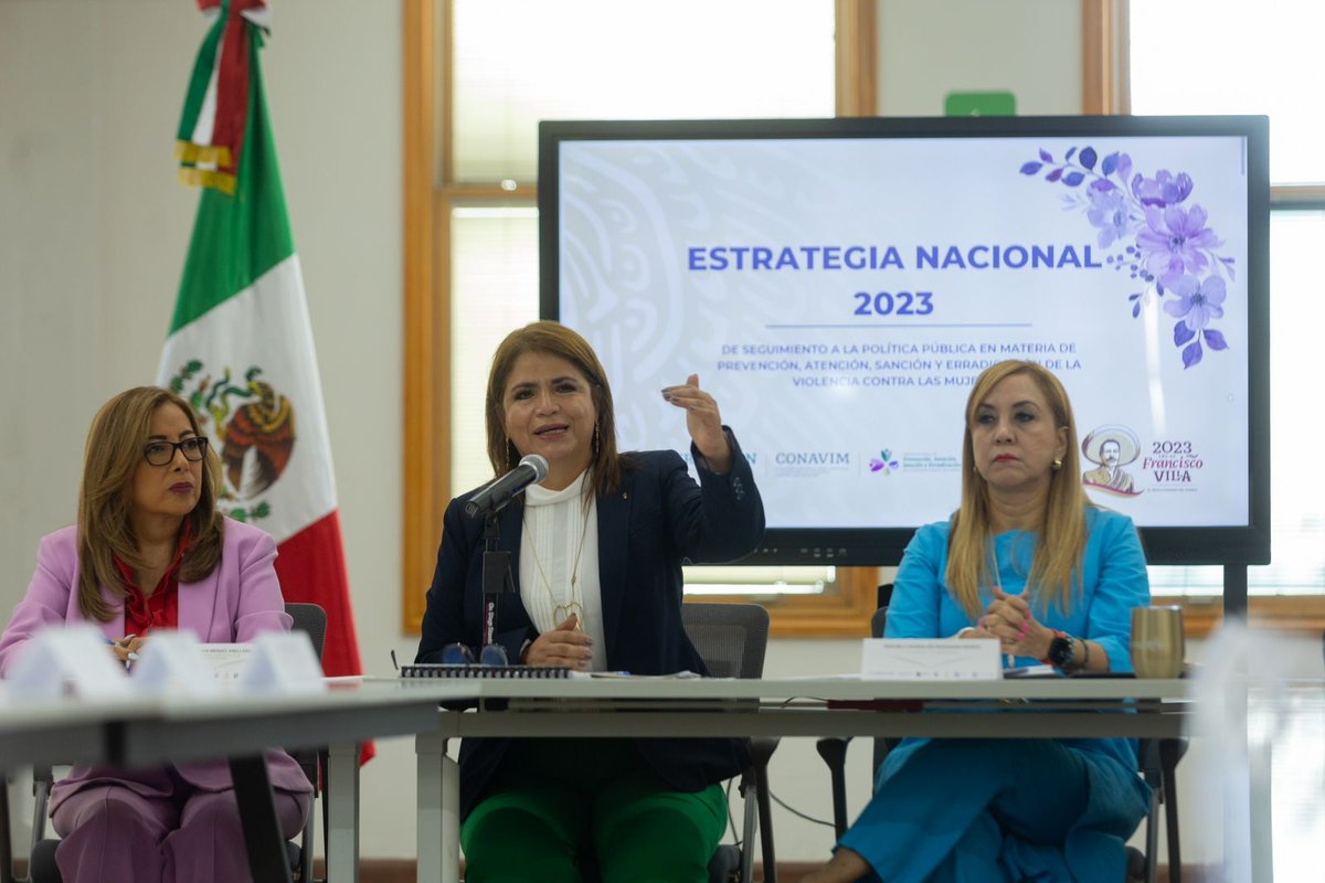 CONAVIM_MX's tweet photo. #UniendoEsfuerzos| Hoy arrancamos nuestra gira de trabajo en #NuevoLeón, en la Primera Sesión Extraordinaria 2023 del Sistema Estatal #PASEVM. "Juntas y juntos vamos a lograr desarrollar las redes de apoyo necesarias, para brindar espacios seguros a las mujeres".@FabiolaAlanis_S https://t.co/PY03dhsfiq