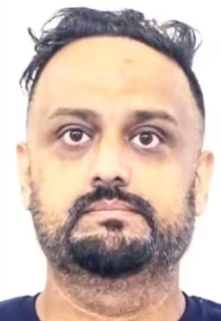 Simranjit Singh Shally from #Brampton pleaded guilty to 9 counts of alien smuggling & conspiracy in a US federal Court.
Simranjit allegedly clamied to smuggle around 1,000 people across Canada-US border.
#HumanTrafficking #Humansmuggling #Punjabi #PunjabiNews