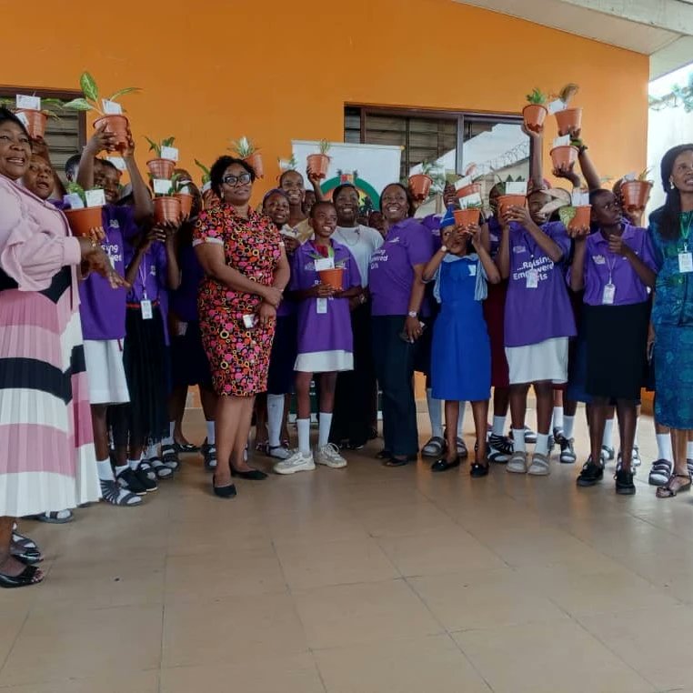 LASPARKLagos's tweet photo. The Queens Club, an interactive mentorship session, is expected to raise advocacy towards reducing Sexual and Gender Based Violence (SGBV) to the barest minimum.
#Lasg
#AGreaterLagosRising
#GreenerLagos
#HealthierLagos
#LagosDSVA
#QueensClub
#LASPARK
#EmpoweredGirls https://t.co/GPl1C84Ziu