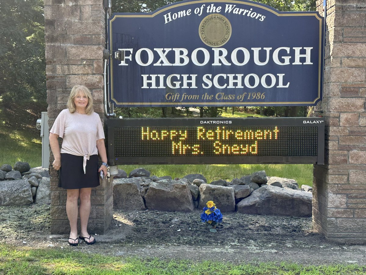 FoxboroughHS's tweet photo. Happy Retirement to Mrs. Sneyd!   Mrs. Sneyd has served as the principal’s secretary at FHS for 23 years and been a wonderful colleague and friend to so many in our community during her time at FHS. https://t.co/IkYEtCklLE