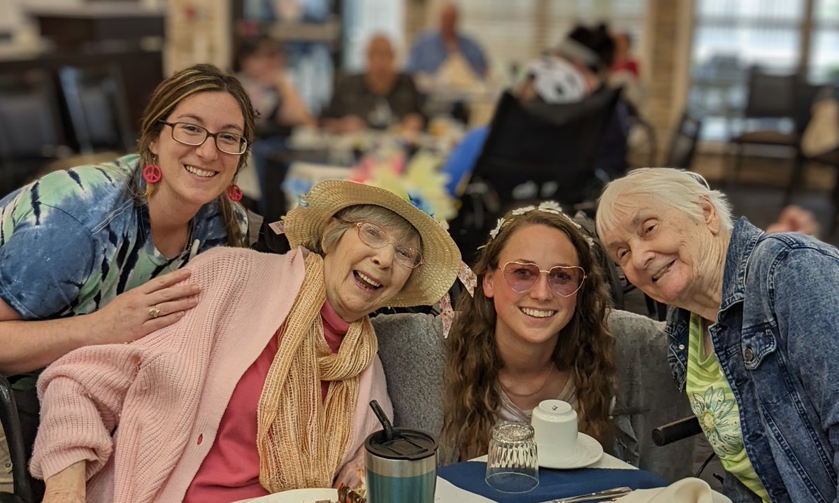 ViennaSprings's tweet photo. We pulled out all the stops to celebrate our 70s Theme Dinner! With an incredible meal, great costumes, and wonderful entertainment, our residents and staff had so much fun! #DancingthroughtheDecades #DiscowithTrilogy #SeniorLiving https://t.co/H4LH0DmZkk