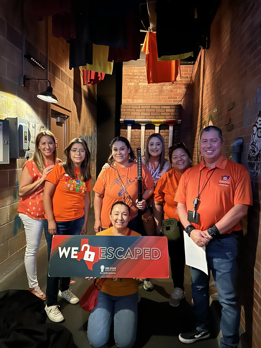 SPinon_IES's tweet image. First time at an Escape Room! It was AMAZING!!! Definitely made us use our brains and a great team builder. Thank you to our admin team for making our last day of staff development one to remember! @Ituarte_ES #KnightsChangetheWorld #ItsAnItuarteThing