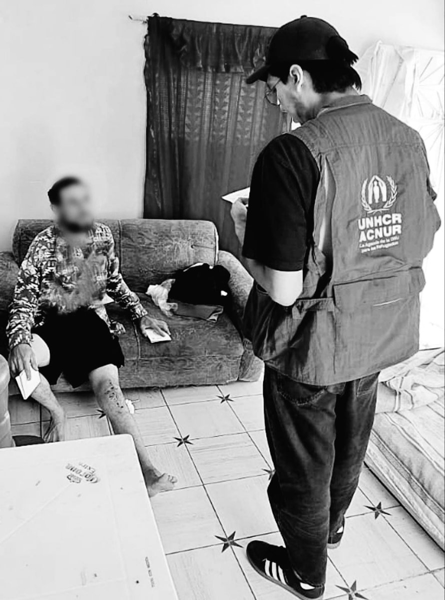 LiliaZalasar's tweet photo. Hace dos años, con ayuda de #ACNUR llegué a #SLP, a los pocos días empecé a trabajar, todo iba bien pero recientemente sufrí un accidente. Mis vecinos se organizaron para ayudarme, ya voy saliendo y no me he sentido solo”. Una comunidad de acogida que arropa aviva la esperanza.🩵 https://t.co/JzVpKSAqSw