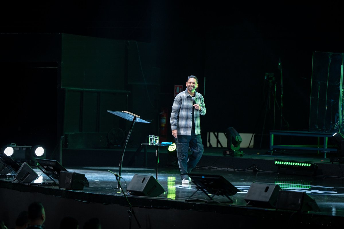 AguaVivaPeru's tweet image. Iglesia, Dios te llamó para edificar su casa ❤️🙌
Estamos agradecidos por tan increíble mensaje del Ps. @chrisamendez 💥 por motivarnos y retarnos.

Finalizamos nuestro primer bloque, te esperamos en la tarde 4 pm🔥
#Transformacion23 #Conference  #FiestasPatrias #28DeJulio