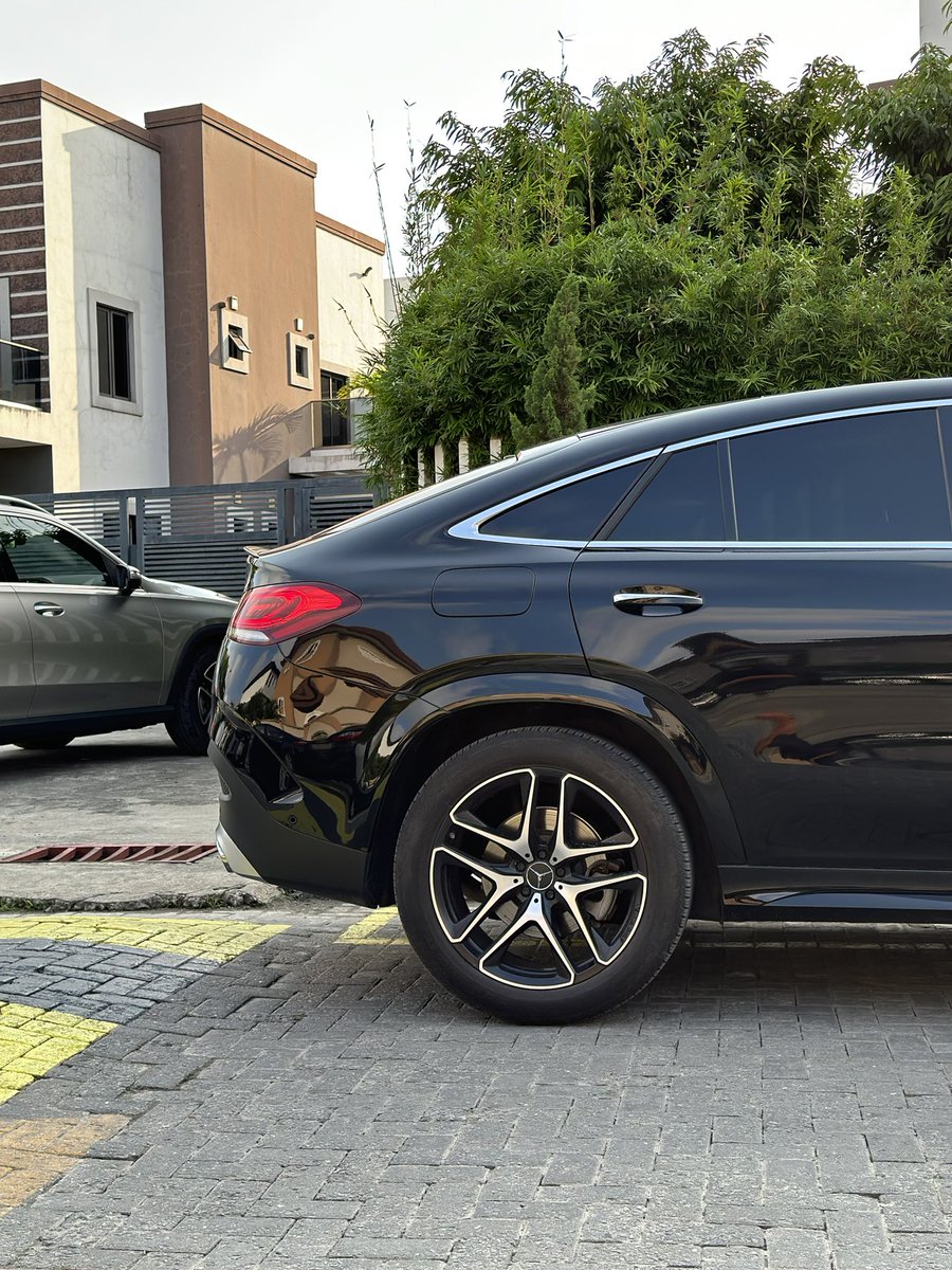 cdmotors_ng's tweet image. 2021 Mercedes-AMG GLE 53 Coupe 

Now Available 
DM or call 08135267806 

#callidreamsmotors #MercedesBenzgle #gle53 #AMG