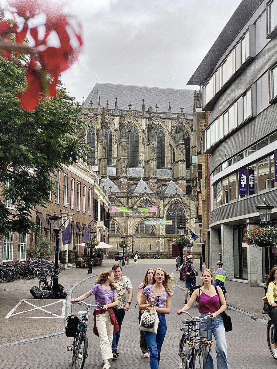 Sally Hang, M.A. (@hangphd) on Twitter photo Kodak moments in #utrecht 😍 #netherlands #europe Kodak moments in #utrecht 😍 #netherlands #europe