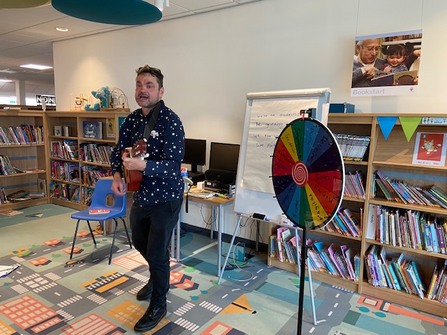 Thanks @wandsworthlibs for more Rhyme Runner fun today. The next shows are on Tuesday 1 August 2023
#CanadaWaterLibrary at 11am to 12pm 
#PeckhamLibrary at 2.30pm to 3.30pm @SouthwarkLibs.  Feedback so far... 'a brilliant event, the kids loved it (and the parents too!)'