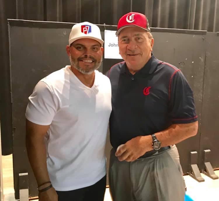nut_history's tweet photo. Pudge Rodriguez and Johnny Bench https://t.co/ZGbDGoeqi0