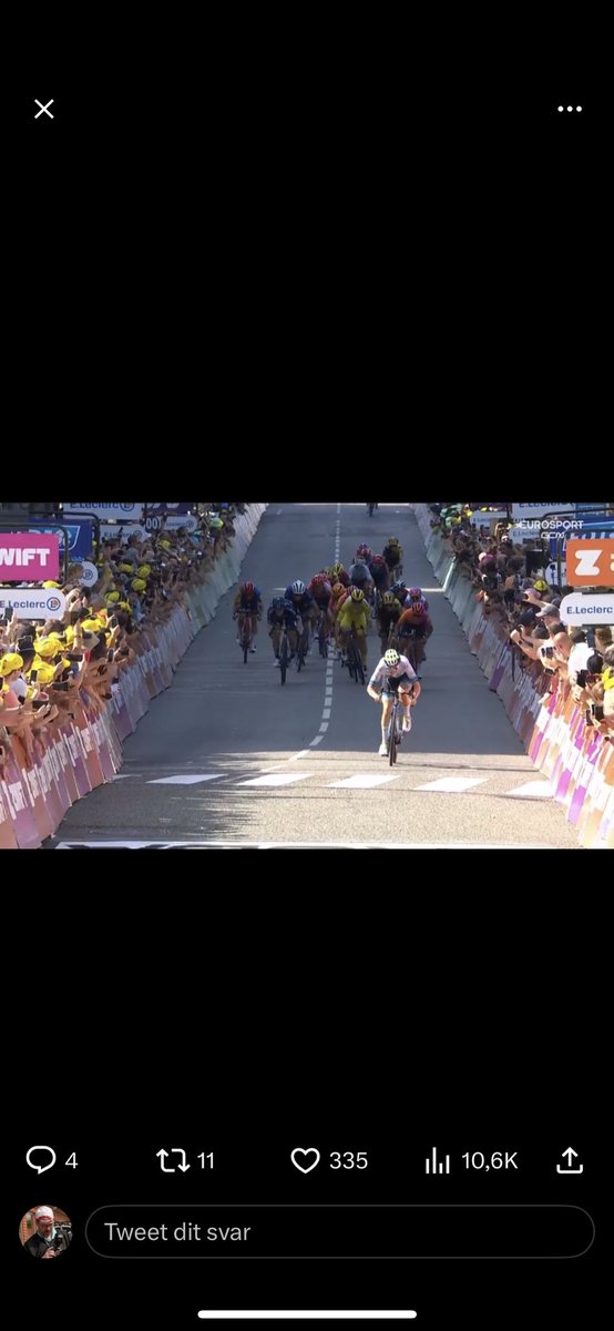 Danish speciality. Leave the peloton behind and win by seconds after a long break away. <a href="/k_asgreen/">Kasper Asgreen</a> did it in the men’s TDF and today <a href="/emmanorsgaard1/">emmanorsgaard</a> did it in the women’s TDF. Amazing result #TDFF2023
