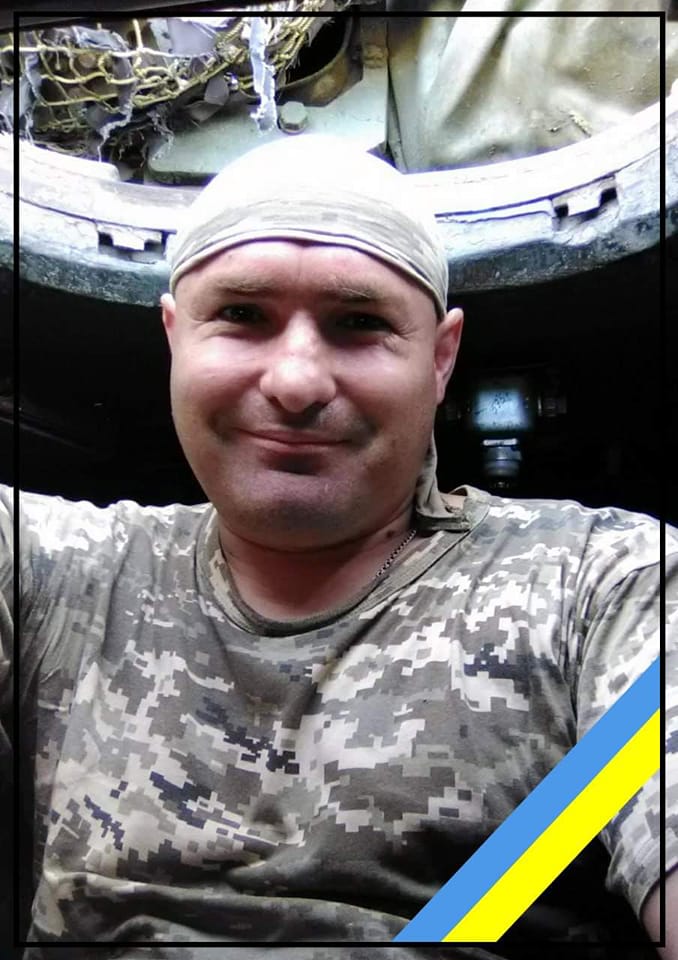 EuromaidanPress's tweet image. Let us honor the Defenders of Ukraine in our prayers.

RIP – Viacheslav Fisiurenko (29), Volodymyr Synkiv, Yevheniy Dziadevych (37), Denys Yasynsky

We are the Dead. Short days ago
We lived, felt dawn, saw sunset glow,
Loved and were loved, and now we lie
In Flanders fields