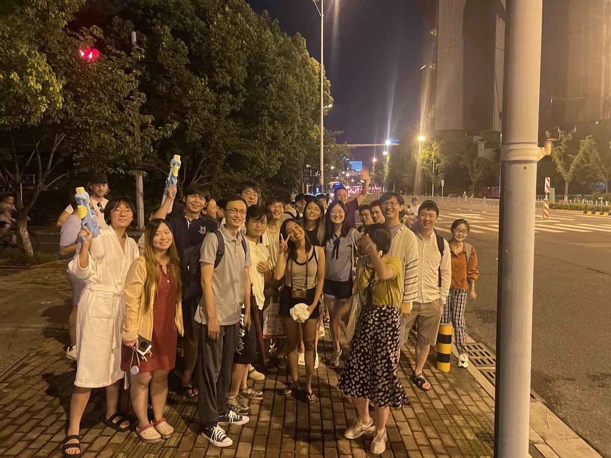 MingzeLi16's tweet photo. I had the best summer at CCNSS and made life-long friends!! As a just-graduated undergrad, its such a wonderful opportunity to learn from such a talented and passionate community of scientists. I will sure make use of the knowledge I learnt in my future academic trajectory🧠💙 https://t.co/pGOZS0Kv35