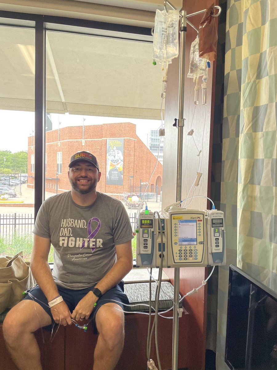 Back at it yesterday ! 
Treatment #29 ✅ 

Health update and other news at the link in the comments.
 #pancreaticcancer  #pancreaticcancersurvivor #pancreaticcancerawareness #pancreaticcancerthriver #pancreaticcancerwarrior #stagefourpancreaticcancer #livingwithpancreaticcancer