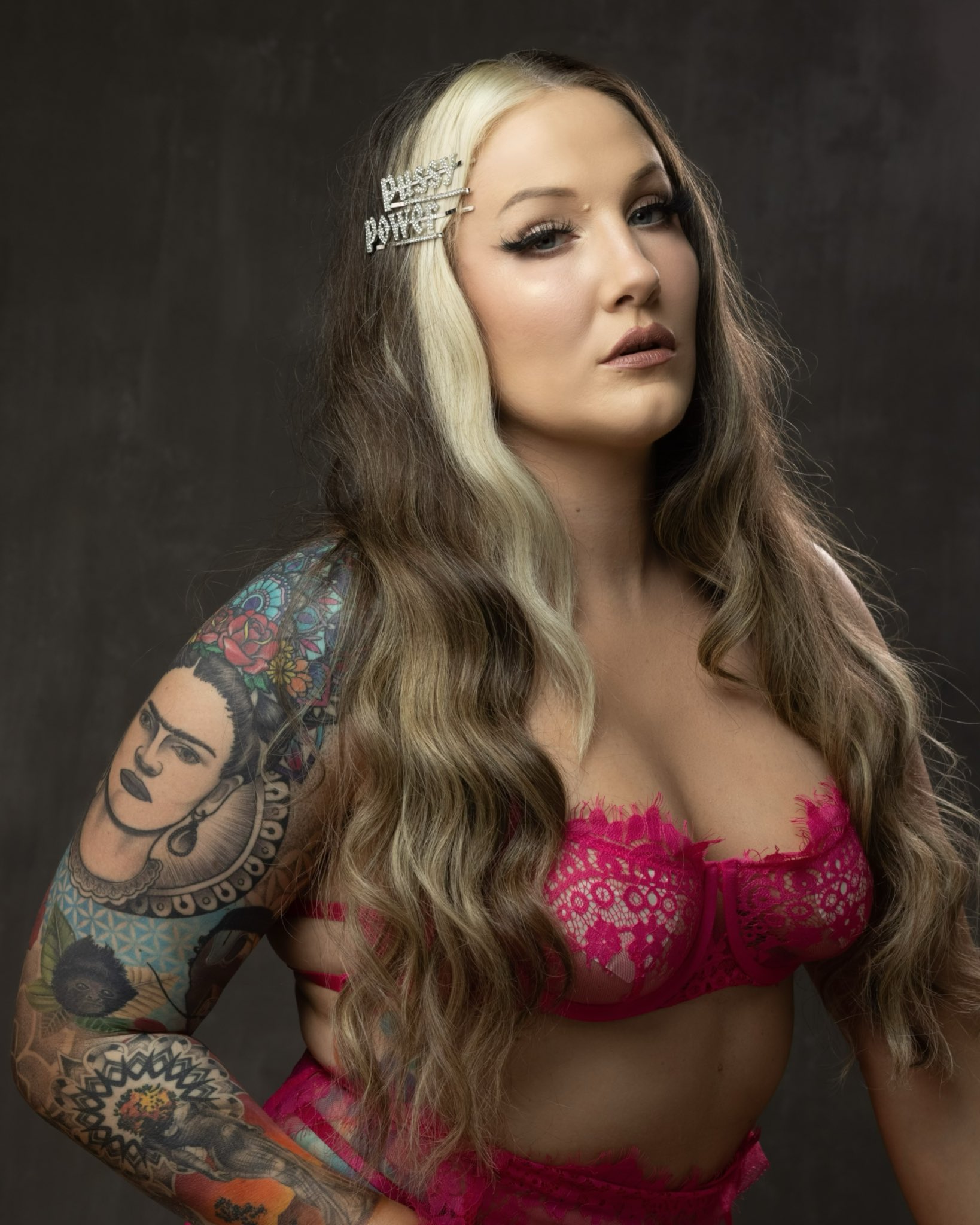 This Barbie will fuck you up. 😇 https://t.co/Ry2D3yYZIB