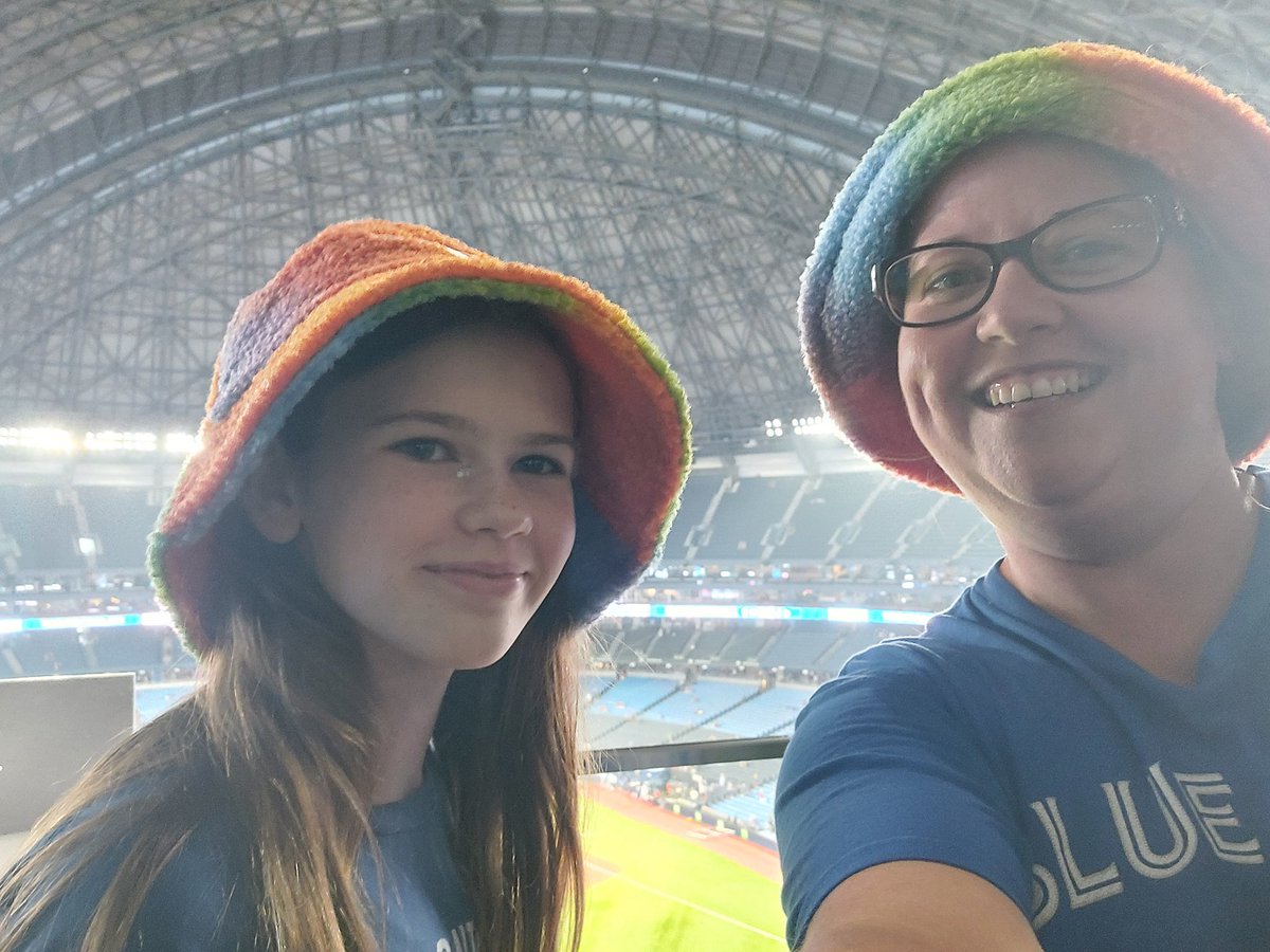 AmandaMByers's tweet photo. Go Jay's Go!  #NextLevel    #BlueJays https://t.co/lUniQAsWzQ