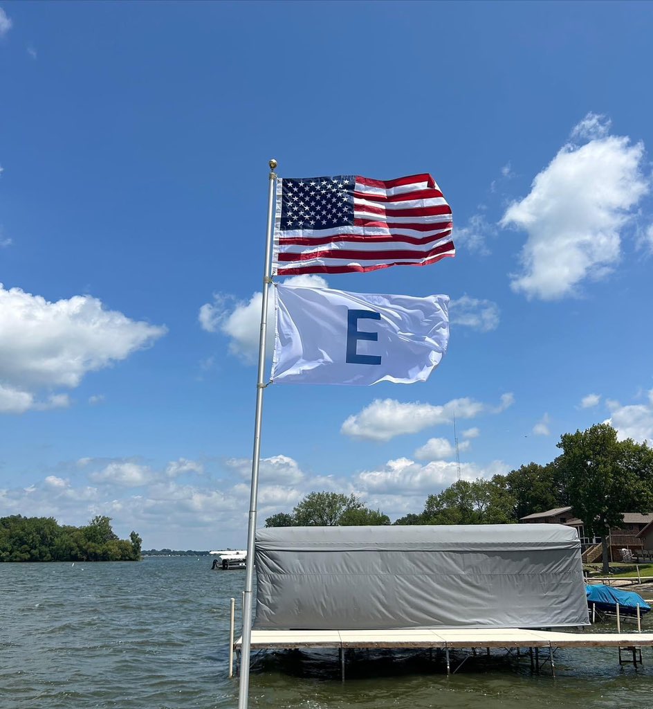 CoachStough's tweet image. RIP Easton ⛵️💙💛🖤 #TeamE