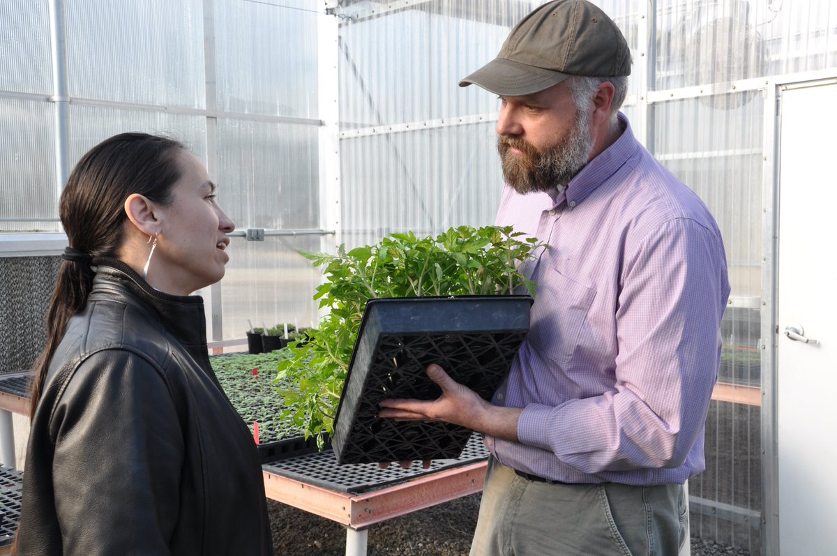 RepDavids's tweet photo. As we consider the 2023 Farm Bill, I’m meeting with #KS03 farmers, ranchers, and producers so they can share their priorities with me directly. https://t.co/F3nzkpxGC7