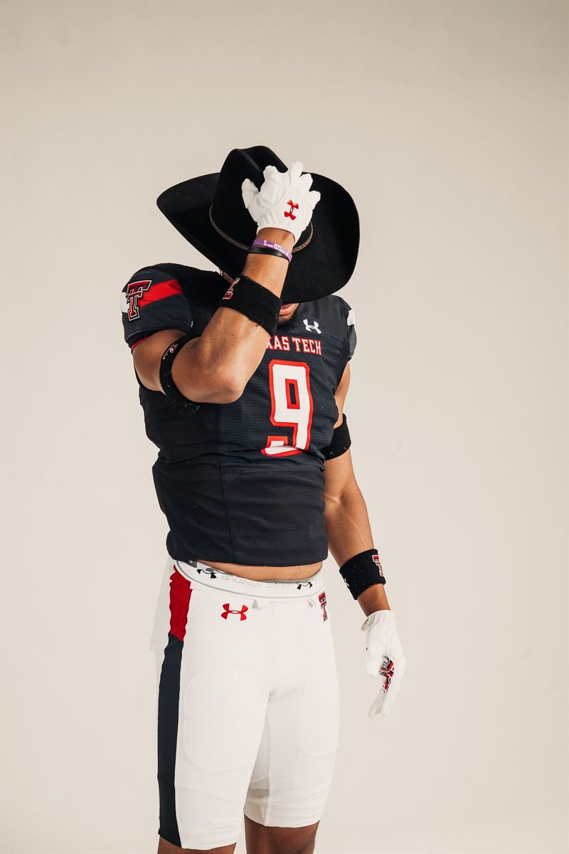 CJ BASKERVILLE tweet media