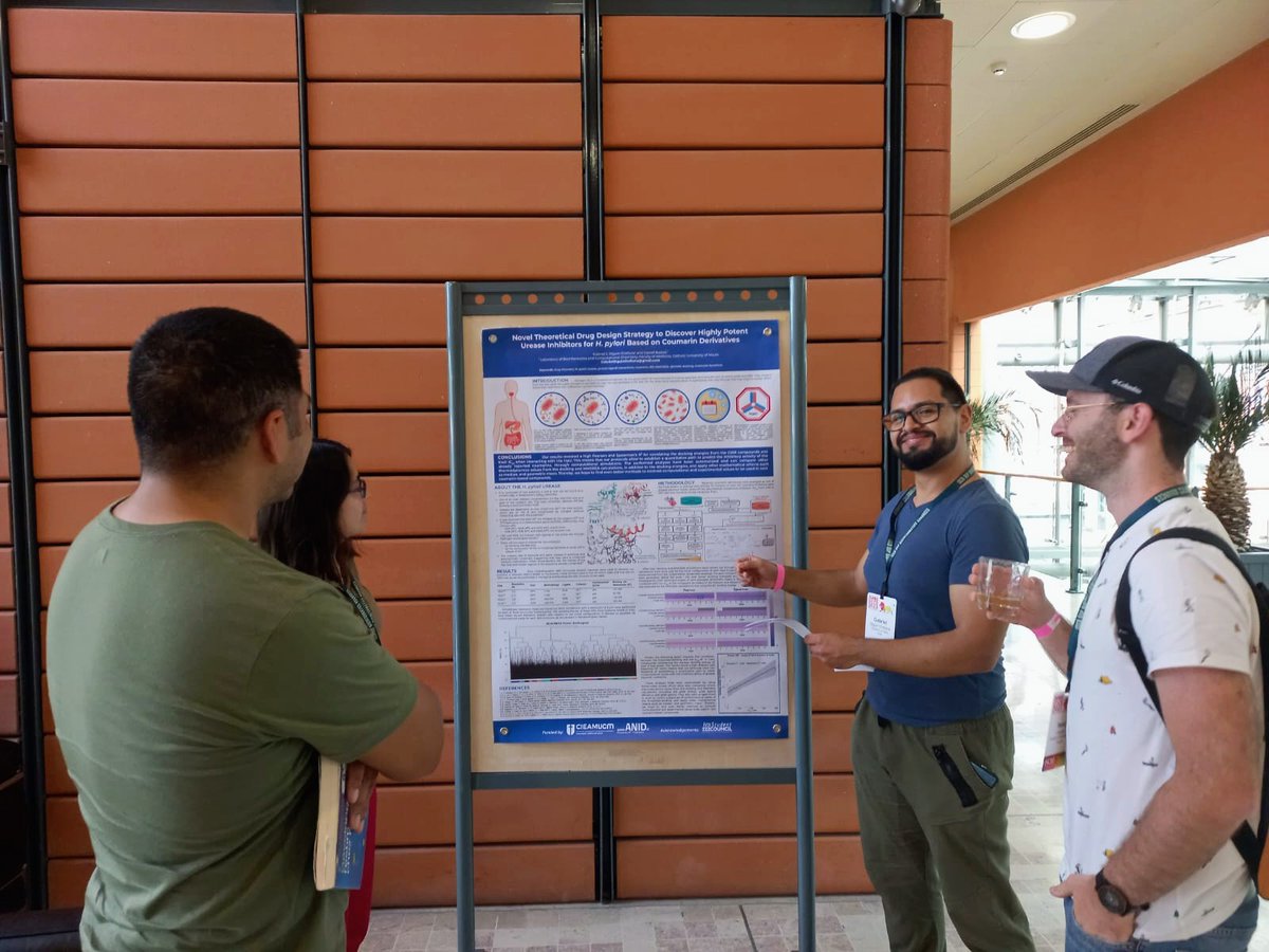 I also presented my poster at the #SCS2023!!

#ISMBECCB2023 #scs2023 #ISMB2023 #Bioinformatics #iscb #iscbsc #compBio #Lyon #France #science #ai #ia #ciencia