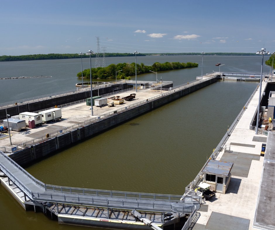 APTV's tweet photo. In celebration of the TVA's 90th anniversary, did you know that the Wilson Dam, at the time of its construction in 1918, was the largest hydroelectric installation in the world?
#LSNED #AlabamaTrivia #dams https://t.co/6ufhrYqNSb