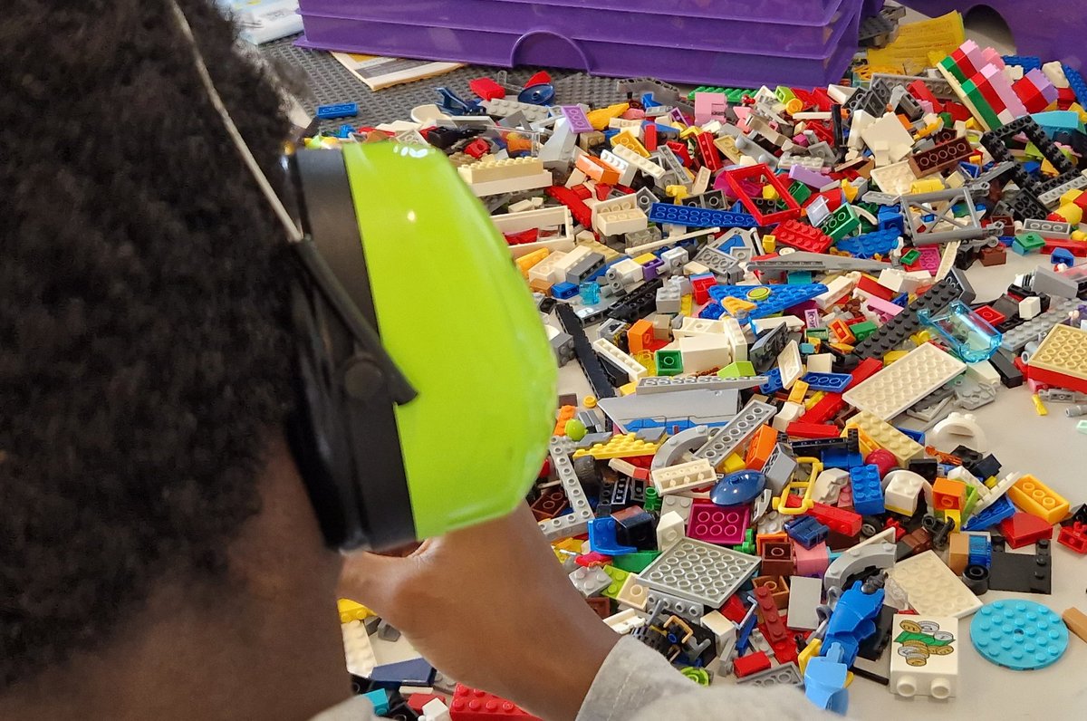 A2ndVoice's tweet photo. Always a delight to have @CicLearning providing #sensory arts & crafts activities with some extra treats.
Smaller groups and 1:1 sessions.
Parents need to stay
#WestNorwoodLeisureCentre
@lambeth_council
@educationgovuk
#LambethHAF
#HAFProgram
#slime #playdough #developmental https://t.co/NuiAydgt2S