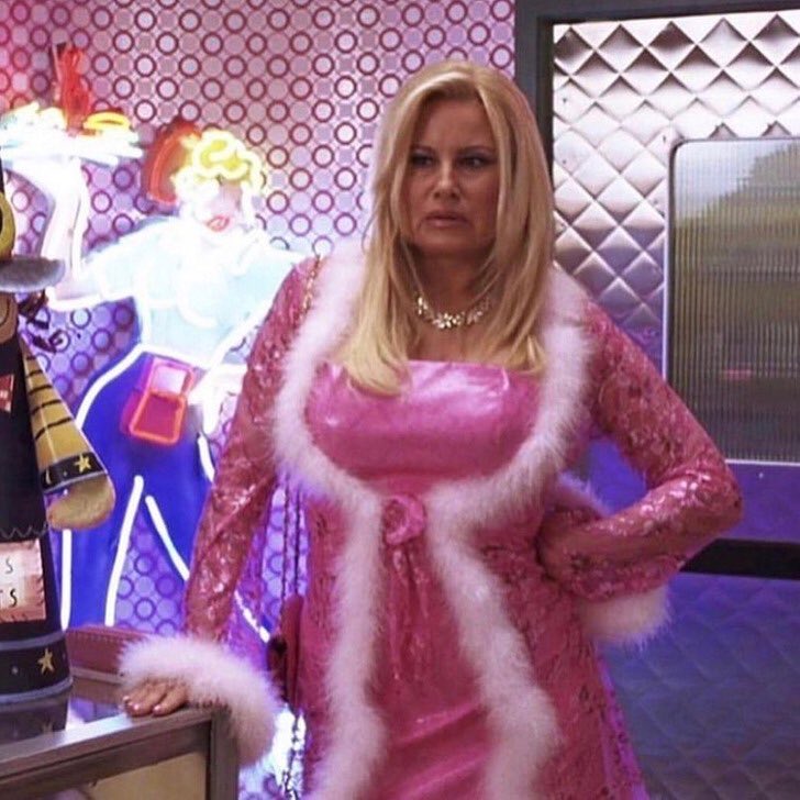 upsorrynot's tweet image. No haberla elegido para la película de Barbie fue una oportunidad perdida