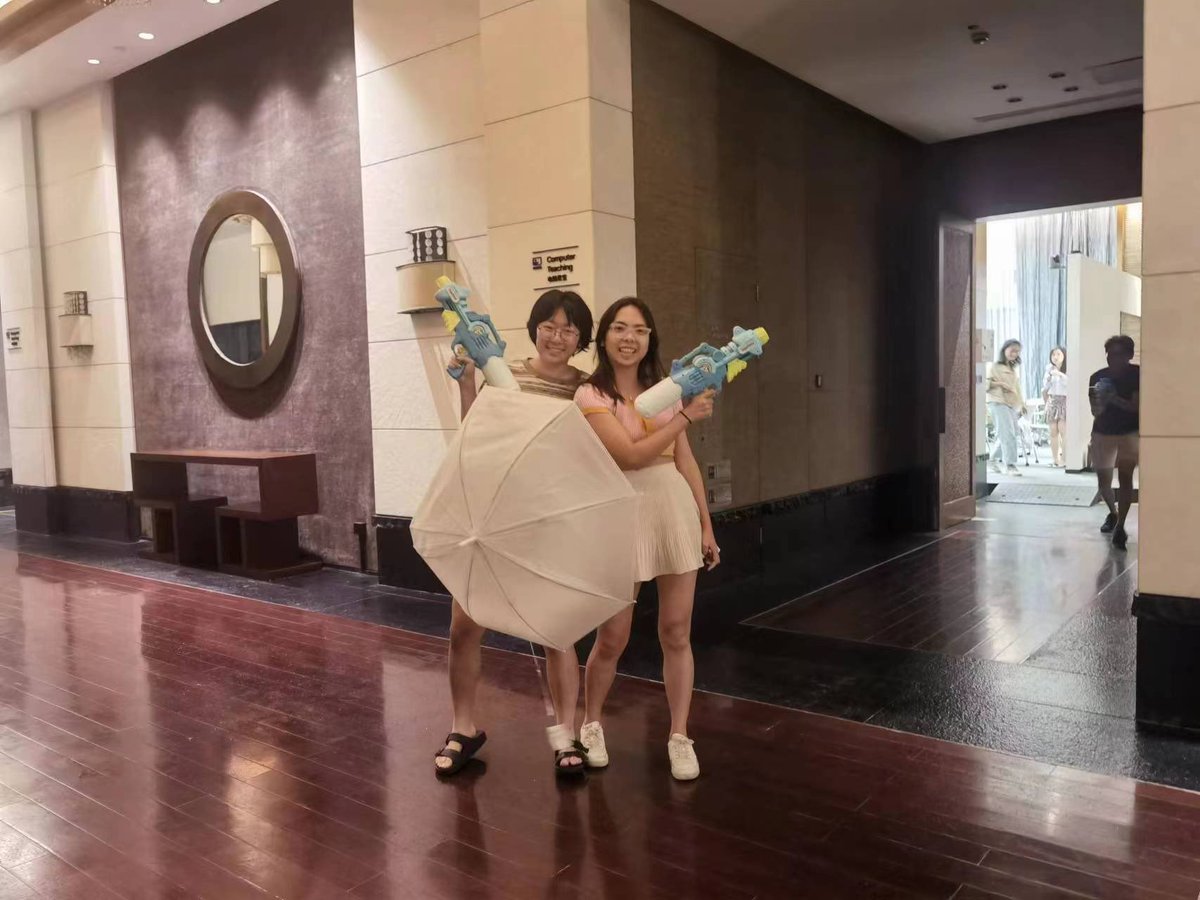 MingzeLi16's tweet photo. more pictures avec mes amis: https://t.co/FgAemVLa89