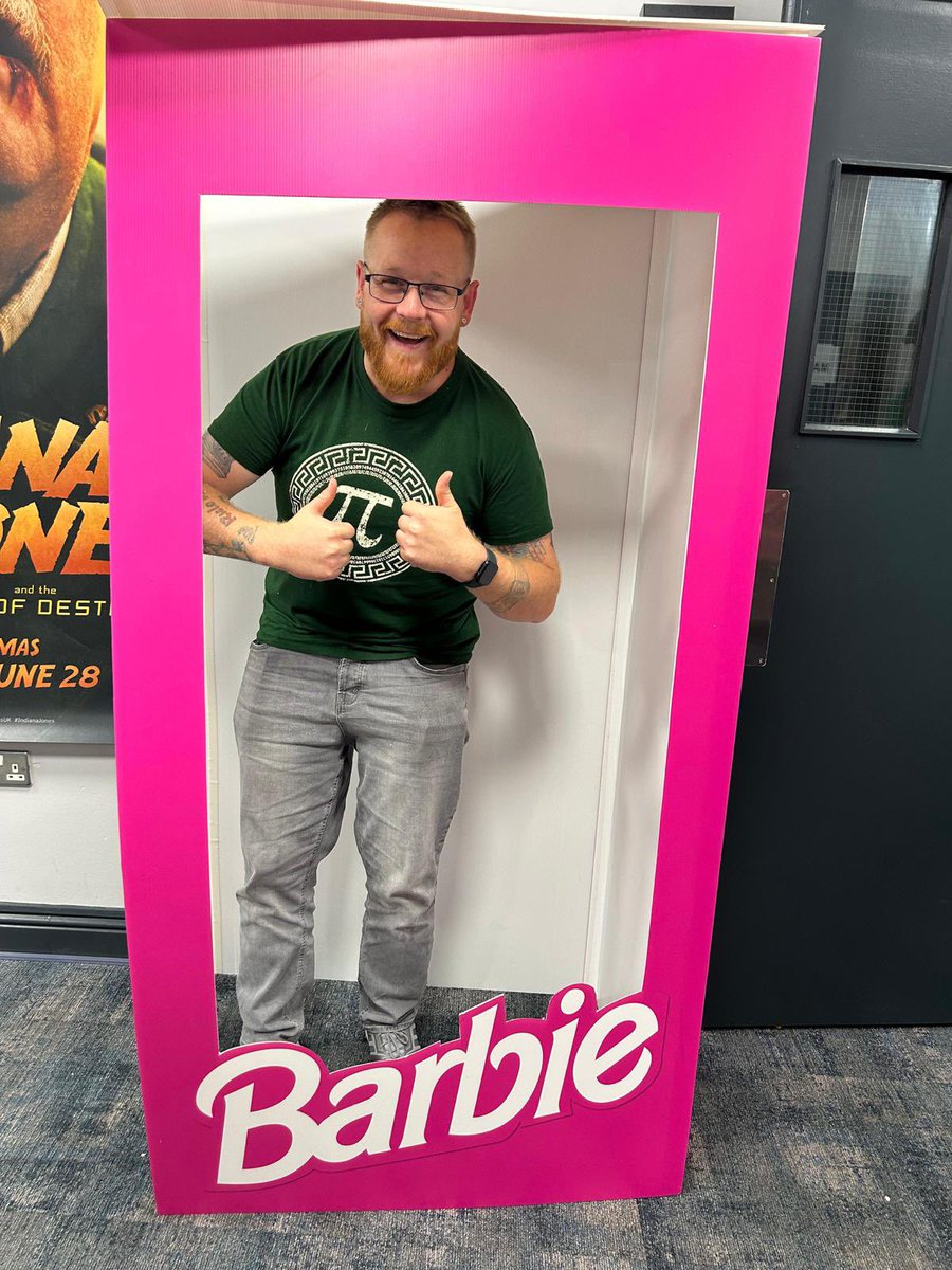 Cormac W tweet media