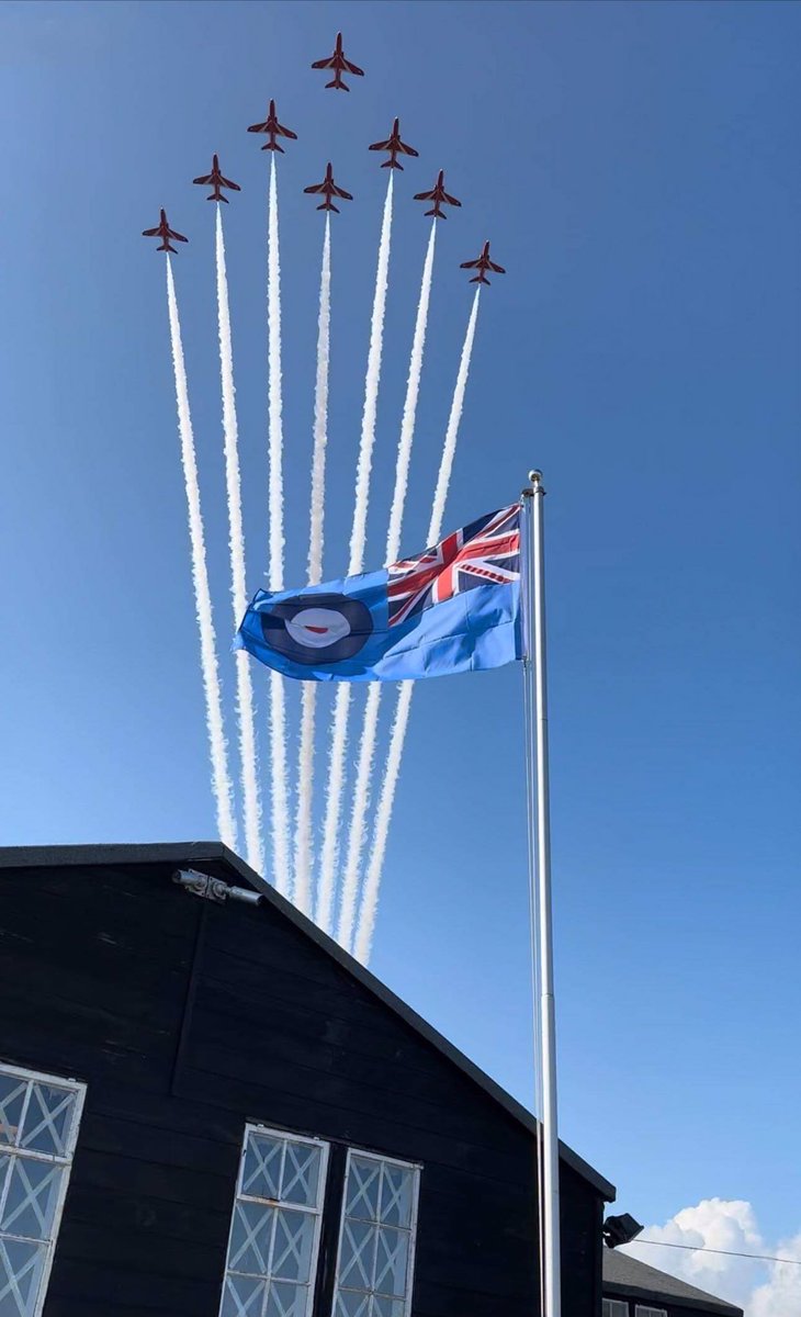 StuartArchibal6's tweet photo. As the Chairman of the Montrose Air Station Museum may I just send out a huge thank you to @rafredarrows for the spectacular flypast last Saturday and for making 1500 patient parents, grandparents and children super happy at the end of our 110th anniversary. https://t.co/H1kaAyHYBi