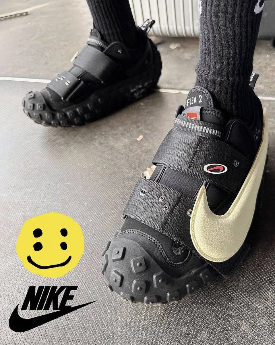 StreetFashion01's tweet photo. FIRST LOOK: Nike x Cactus Plant Flea Market “Flea 2”!🖤 https://t.co/i291kwxhMX