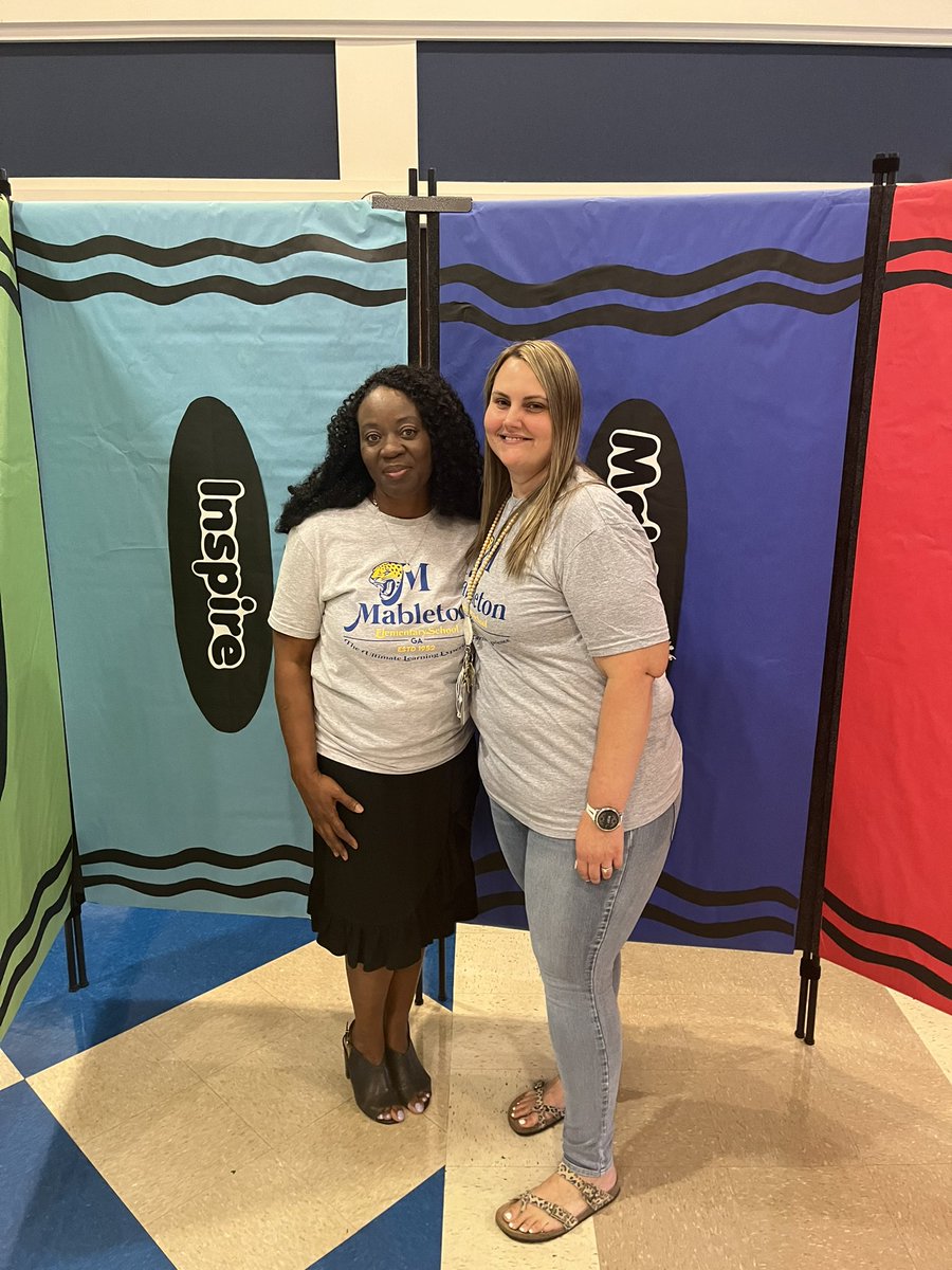 abbytriple's tweet photo. We are going to live our best lives at MES this school year. Everyday is going to be a new beginning! No dull moment. https://t.co/9u01mCNyxJ