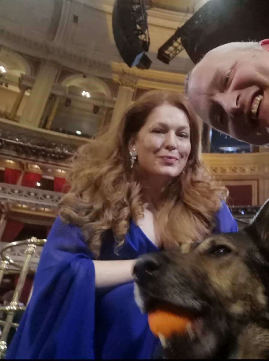 So sad to hear brave @K9Finn has died. Proud to have supported #FinnsLaw #FinnsLawPart2 before & after I was elected
I met Finn in Royal Albert Hall at a @policeorchestra gala w @MrNickKnowles then in Parliament a few months later. Finn achieved so much to help all animals 🐾 RIP