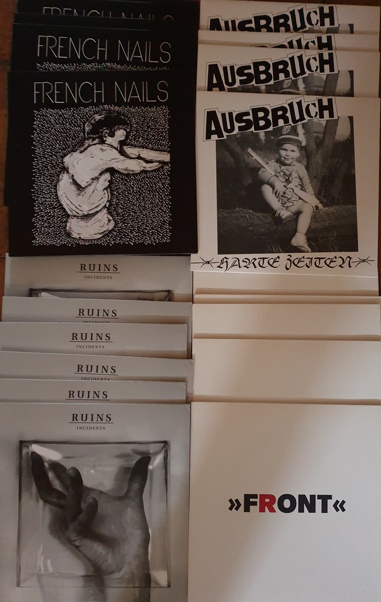twistedchords's tweet photo. Noch mal ein ganz kleiner Schwung Retouren aus Vertriebsbeständen - wenn ich richtig überblicke, der letzte:
Ausbruch - Harte Zeiten LP
French Nails - s/t LP
Ruins - Incidents LP
Front - s/t LP
Schnell sein und gleich noch den restlichen Shop leerkaufen:
https://t.co/r0qjpAxlGq https://t.co/8LVFNhOzEU